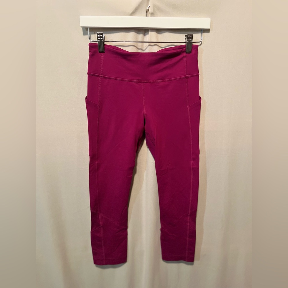 lululemon athletica Magenta Capri Leggings with drawstring